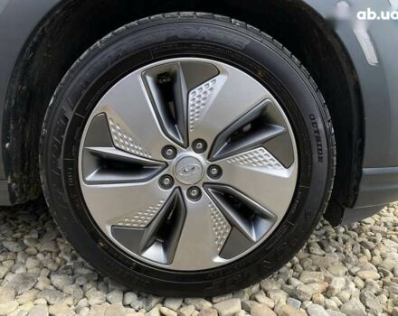 Хендай Kona Electric, объемом двигателя 0 л и пробегом 93 тыс. км за 19800 $, фото 26 на Automoto.ua