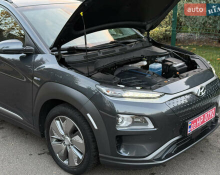 Хендай Kona Electric, объемом двигателя 0 л и пробегом 81 тыс. км за 18150 $, фото 124 на Automoto.ua
