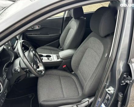 Хендай Kona Electric, объемом двигателя 0 л и пробегом 53 тыс. км за 15700 $, фото 22 на Automoto.ua