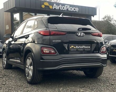 Хендай Kona Electric, объемом двигателя 0 л и пробегом 123 тыс. км за 18900 $, фото 24 на Automoto.ua