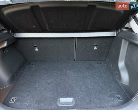 Хендай Kona Electric, объемом двигателя 0 л и пробегом 81 тыс. км за 18150 $, фото 120 на Automoto.ua