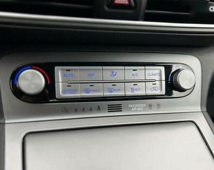 Хендай Kona Electric, об'ємом двигуна 0 л та пробігом 101 тис. км за 16999 $, фото 21 на Automoto.ua