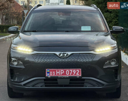 Хендай Kona Electric, объемом двигателя 0 л и пробегом 81 тыс. км за 18150 $, фото 4 на Automoto.ua