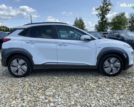 Хендай Kona Electric, объемом двигателя 0 л и пробегом 115 тыс. км за 18700 $, фото 21 на Automoto.ua