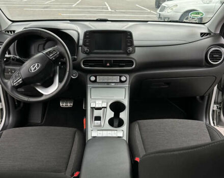 Хендай Kona Electric, объемом двигателя 0 л и пробегом 112 тыс. км за 17200 $, фото 21 на Automoto.ua