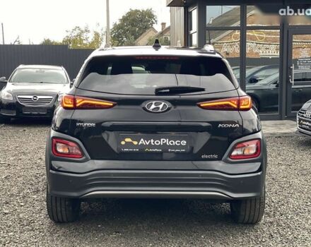 Хендай Kona Electric, объемом двигателя 0 л и пробегом 123 тыс. км за 18900 $, фото 25 на Automoto.ua