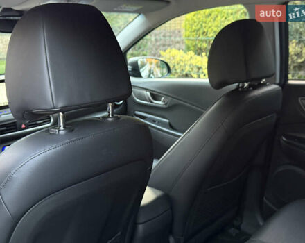 Хендай Kona Electric, объемом двигателя 0 л и пробегом 81 тыс. км за 18150 $, фото 77 на Automoto.ua