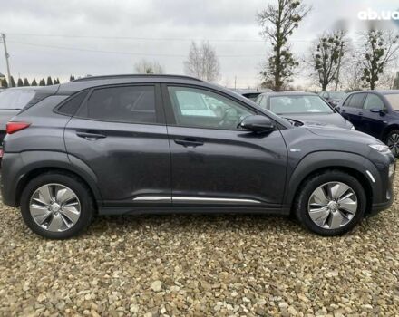 Хендай Kona Electric, объемом двигателя 0 л и пробегом 74 тыс. км за 18700 $, фото 16 на Automoto.ua