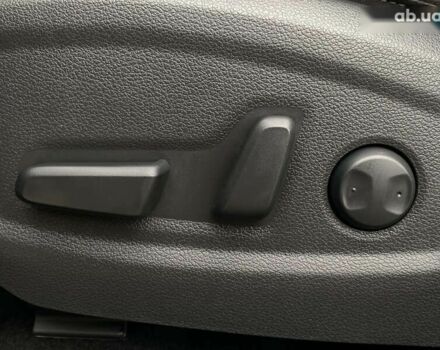 Хендай Kona Electric, объемом двигателя 0 л и пробегом 69 тыс. км за 20400 $, фото 10 на Automoto.ua