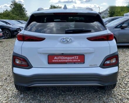 Хендай Kona Electric, объемом двигателя 0 л и пробегом 115 тыс. км за 18700 $, фото 18 на Automoto.ua