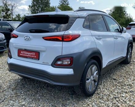 Хендай Kona Electric, объемом двигателя 0 л и пробегом 115 тыс. км за 18700 $, фото 19 на Automoto.ua