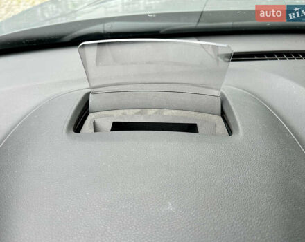 Хендай Kona Electric, объемом двигателя 0 л и пробегом 98 тыс. км за 18500 $, фото 17 на Automoto.ua