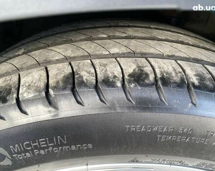 Хендай Kona Electric, объемом двигателя 0 л и пробегом 73 тыс. км за 18700 $, фото 28 на Automoto.ua