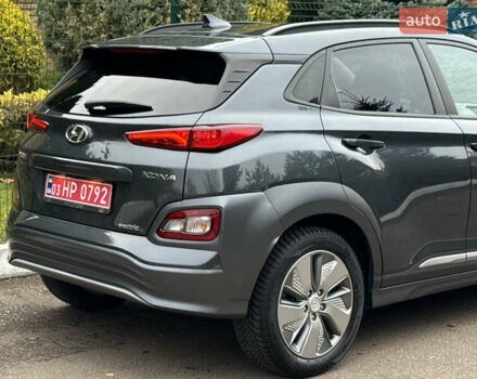 Хендай Kona Electric, объемом двигателя 0 л и пробегом 81 тыс. км за 18150 $, фото 20 на Automoto.ua