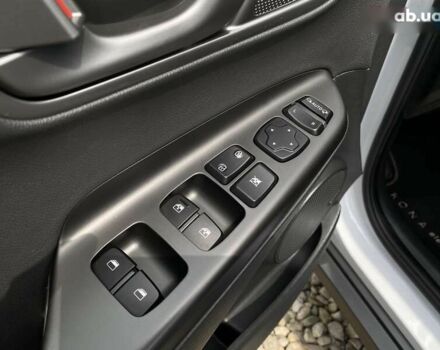 Хендай Kona Electric, объемом двигателя 0 л и пробегом 93 тыс. км за 19800 $, фото 29 на Automoto.ua