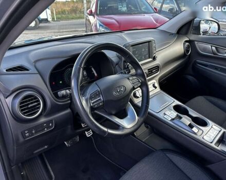 Хендай Kona Electric, объемом двигателя 0 л и пробегом 50 тыс. км за 15400 $, фото 18 на Automoto.ua