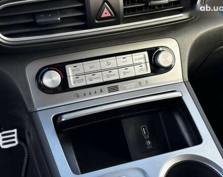 Хендай Kona Electric, объемом двигателя 0 л и пробегом 50 тыс. км за 15400 $, фото 23 на Automoto.ua