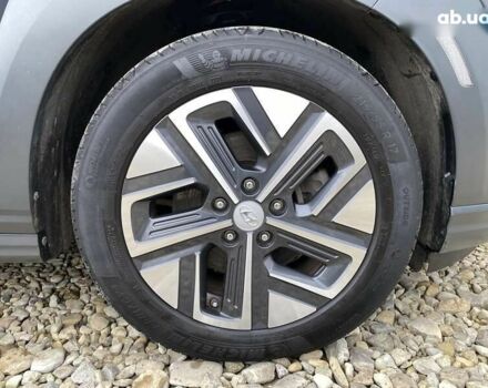 Хендай Kona Electric, объемом двигателя 0 л и пробегом 91 тыс. км за 18900 $, фото 28 на Automoto.ua