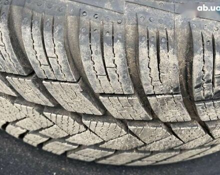 Хендай Kona Electric, объемом двигателя 0 л и пробегом 91 тыс. км за 18900 $, фото 6 на Automoto.ua