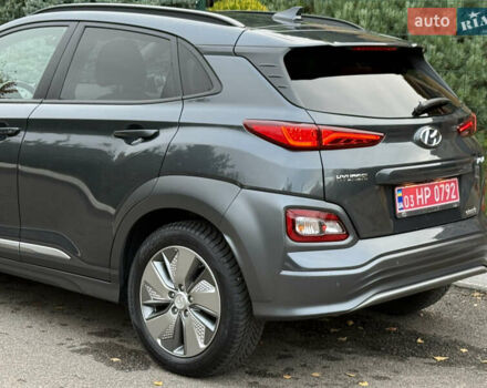Хендай Kona Electric, объемом двигателя 0 л и пробегом 81 тыс. км за 18150 $, фото 23 на Automoto.ua
