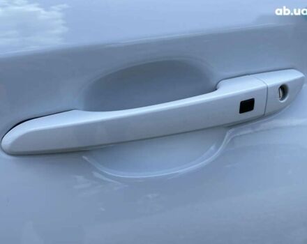 Хендай Kona Electric, объемом двигателя 0 л и пробегом 115 тыс. км за 18700 $, фото 9 на Automoto.ua