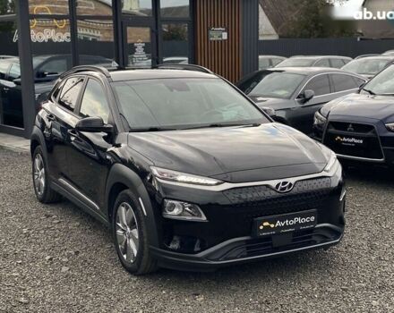 Хендай Kona Electric, объемом двигателя 0 л и пробегом 123 тыс. км за 18900 $, фото 4 на Automoto.ua