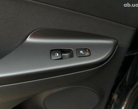 Хендай Kona Electric, объемом двигателя 0 л и пробегом 36 тыс. км за 20700 $, фото 5 на Automoto.ua