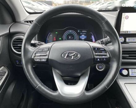 Хендай Kona Electric, объемом двигателя 0 л и пробегом 91 тыс. км за 18900 $, фото 9 на Automoto.ua