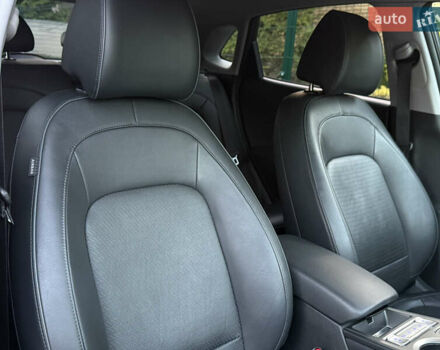 Хендай Kona Electric, объемом двигателя 0 л и пробегом 81 тыс. км за 18150 $, фото 106 на Automoto.ua