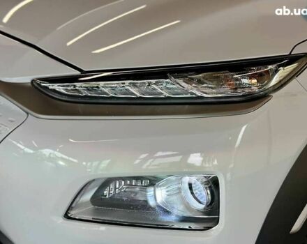 Хендай Kona Electric, объемом двигателя 0 л и пробегом 111 тыс. км за 18300 $, фото 10 на Automoto.ua