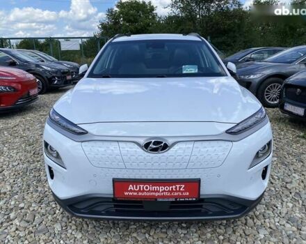 Хендай Kona Electric, объемом двигателя 0 л и пробегом 93 тыс. км за 19800 $, фото 21 на Automoto.ua