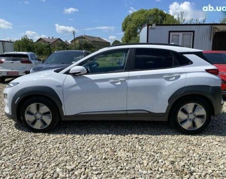 Хендай Kona Electric, объемом двигателя 0 л и пробегом 93 тыс. км за 19800 $, фото 14 на Automoto.ua