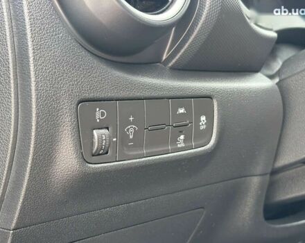 Хендай Kona Electric, объемом двигателя 0 л и пробегом 102 тыс. км за 14600 $, фото 11 на Automoto.ua