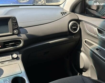 Хендай Kona Electric, объемом двигателя 0 л и пробегом 70 тыс. км за 14600 $, фото 22 на Automoto.ua