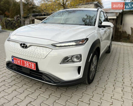 Хендай Kona Electric, объемом двигателя 0 л и пробегом 135 тыс. км за 16900 $, фото 1 на Automoto.ua