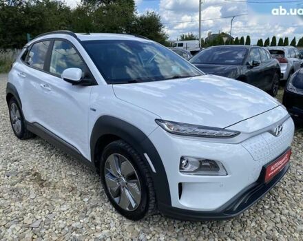 Хендай Kona Electric, объемом двигателя 0 л и пробегом 93 тыс. км за 19800 $, фото 20 на Automoto.ua