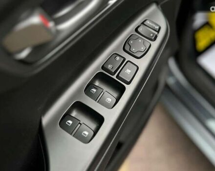 Хендай Kona Electric, об'ємом двигуна 0 л та пробігом 101 тис. км за 16999 $, фото 16 на Automoto.ua