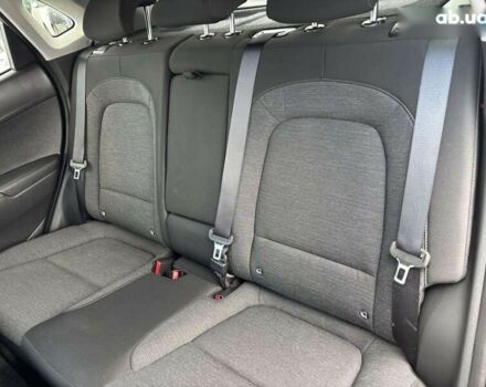 Хендай Kona Electric, объемом двигателя 0 л и пробегом 102 тыс. км за 14600 $, фото 16 на Automoto.ua