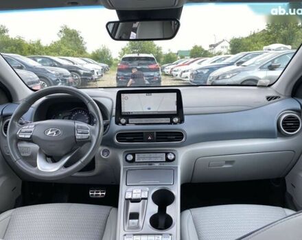 Хендай Kona Electric, объемом двигателя 0 л и пробегом 115 тыс. км за 18700 $, фото 2 на Automoto.ua