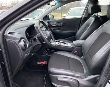 Хендай Kona Electric, объемом двигателя 0 л и пробегом 74 тыс. км за 18700 $, фото 22 на Automoto.ua