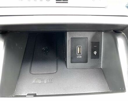 Хендай Kona Electric, объемом двигателя 0 л и пробегом 91 тыс. км за 18900 $, фото 11 на Automoto.ua