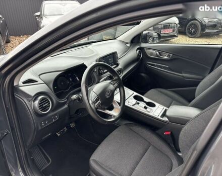 Хендай Kona Electric, объемом двигателя 0 л и пробегом 53 тыс. км за 15700 $, фото 19 на Automoto.ua