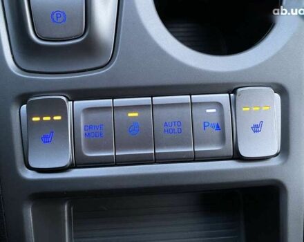 Хендай Kona Electric, объемом двигателя 0 л и пробегом 70 тыс. км за 18200 $, фото 10 на Automoto.ua