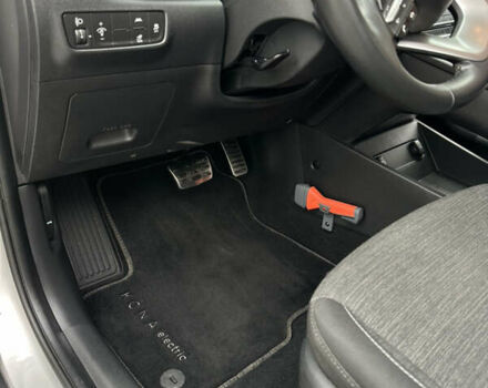 Хендай Kona Electric, объемом двигателя 0 л и пробегом 112 тыс. км за 17200 $, фото 24 на Automoto.ua