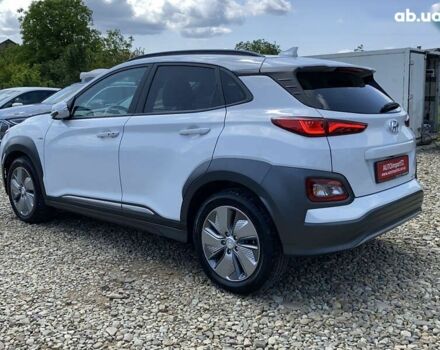 Хендай Kona Electric, объемом двигателя 0 л и пробегом 115 тыс. км за 18700 $, фото 16 на Automoto.ua