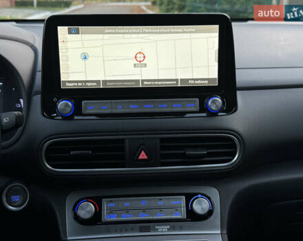 Хендай Kona Electric, объемом двигателя 0 л и пробегом 81 тыс. км за 18150 $, фото 90 на Automoto.ua