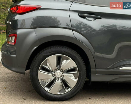 Хендай Kona Electric, объемом двигателя 0 л и пробегом 81 тыс. км за 18150 $, фото 14 на Automoto.ua