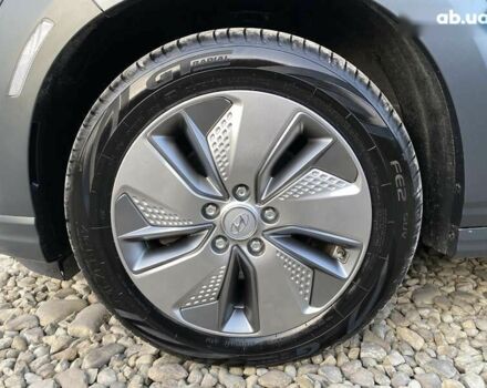 Хендай Kona Electric, объемом двигателя 0 л и пробегом 73 тыс. км за 18700 $, фото 24 на Automoto.ua