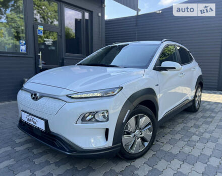 Хендай Kona Electric, объемом двигателя 0 л и пробегом 50 тыс. км за 17200 $, фото 17 на Automoto.ua