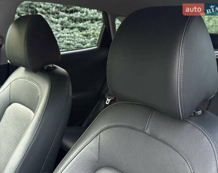 Хендай Kona Electric, объемом двигателя 0 л и пробегом 81 тыс. км за 18150 $, фото 64 на Automoto.ua